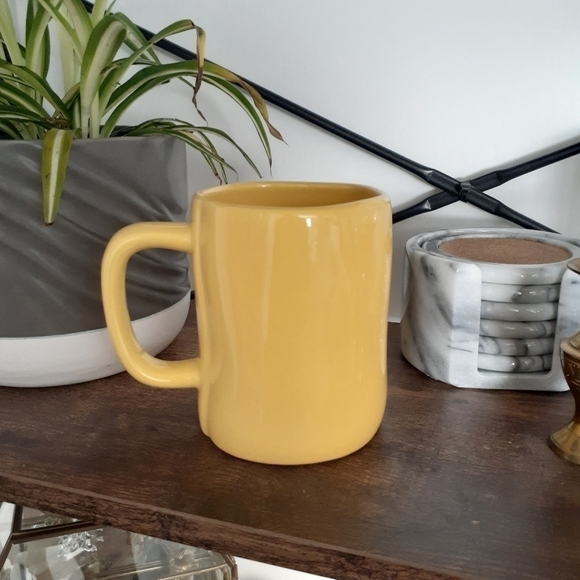 Rae Dunn " Little Chick" Sunny Yellow Mug Easter - Picture 2 of 6